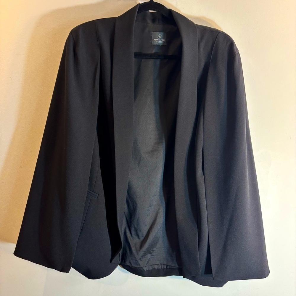Adrianna Papell Sz 16 (estimated) Classic Black Cape Blazer No Fabric Tag